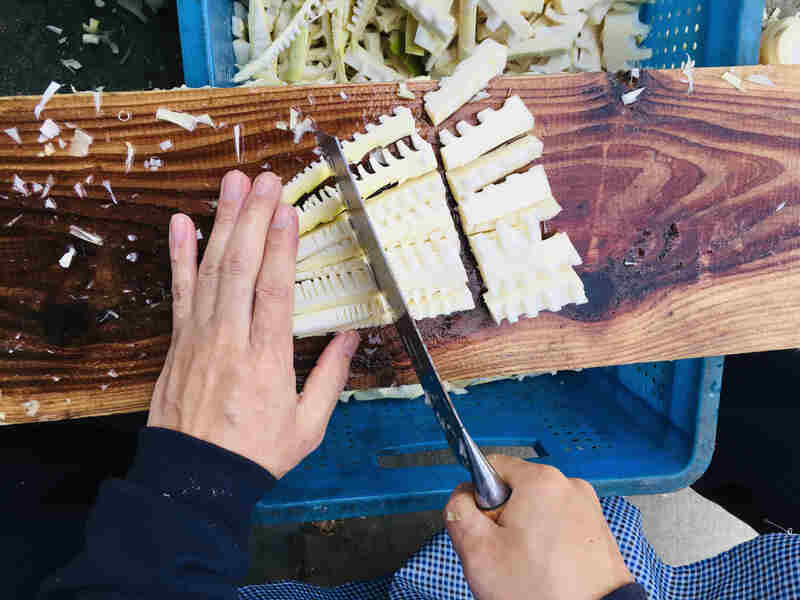 三月筍，正當鮮，一口嘗盡江南春